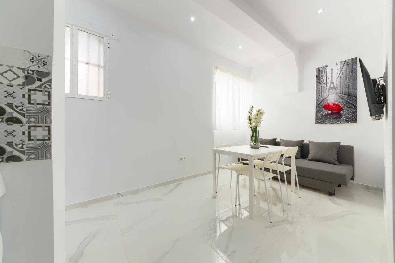 Apartamento Solano Apartment กาดิซ ภายนอก รูปภาพ